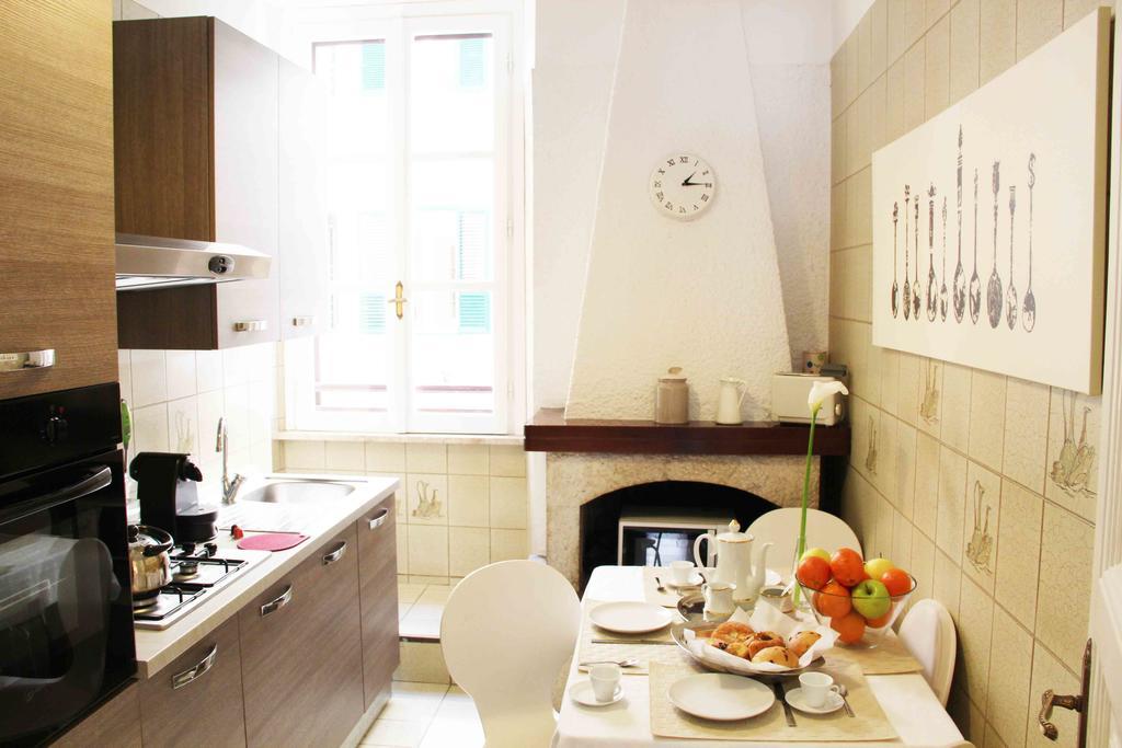 Luxury White House Rome Leilighet Rom bilde